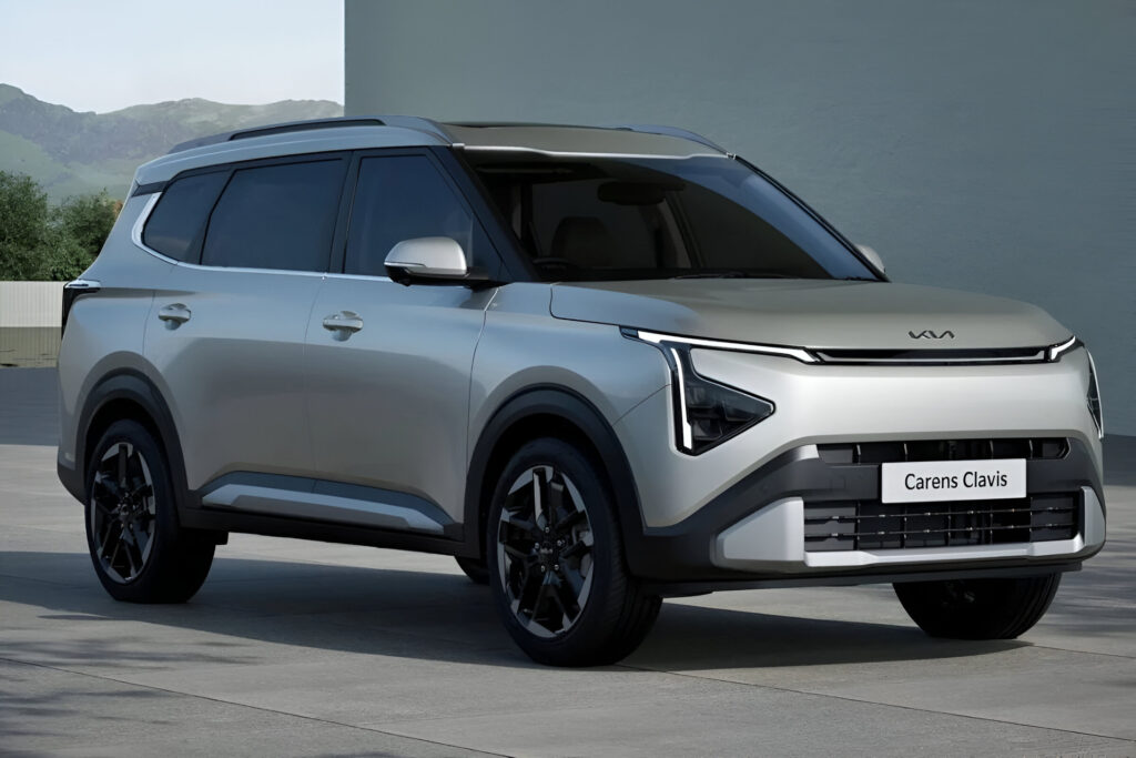 Kia Carens Clavis EV 2025 front view with LED DRLs
